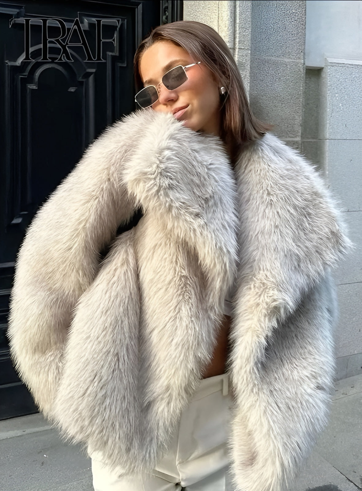 Sylwia Płaszcz z faux-futrem