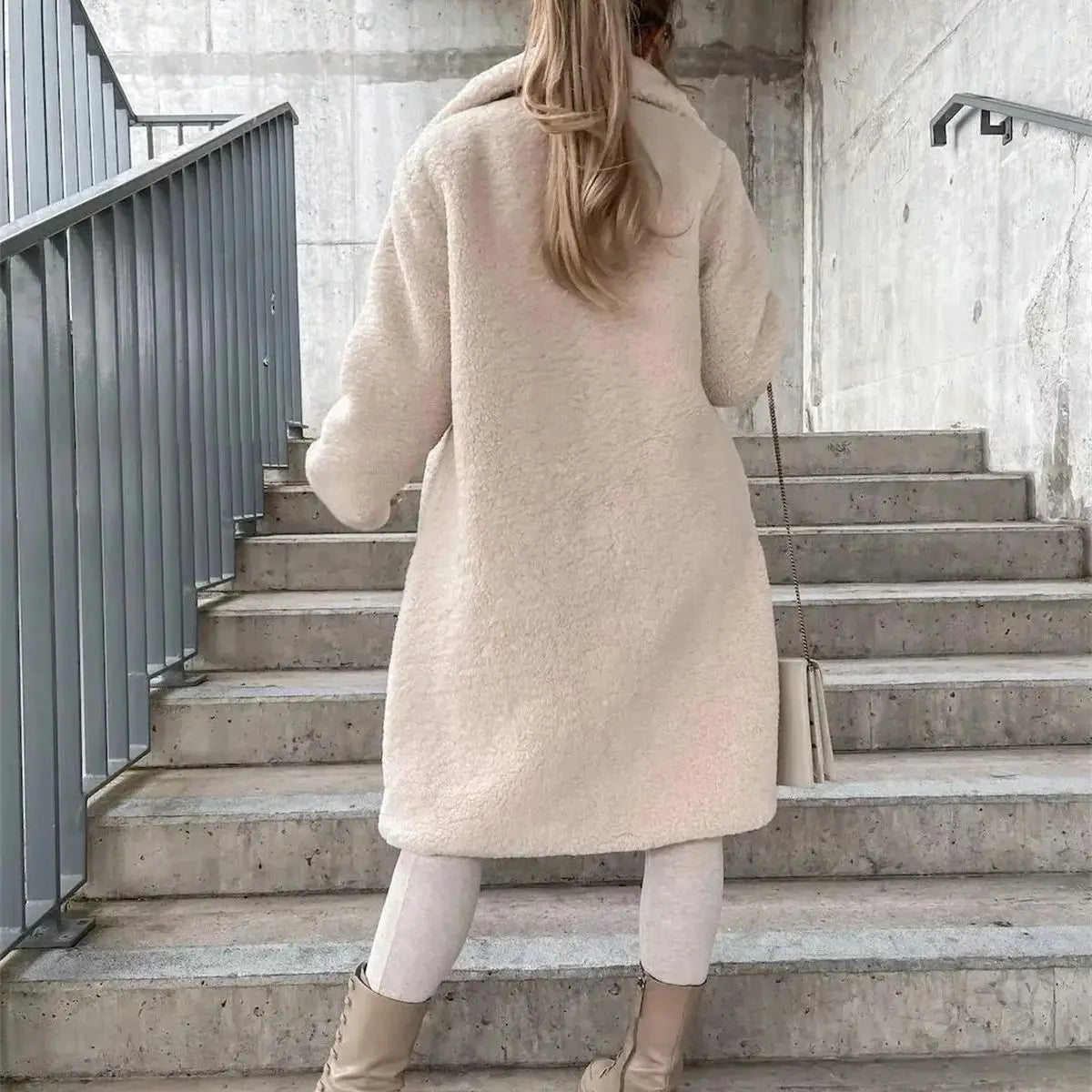Klaudia Ciepła Kurtka Teddy