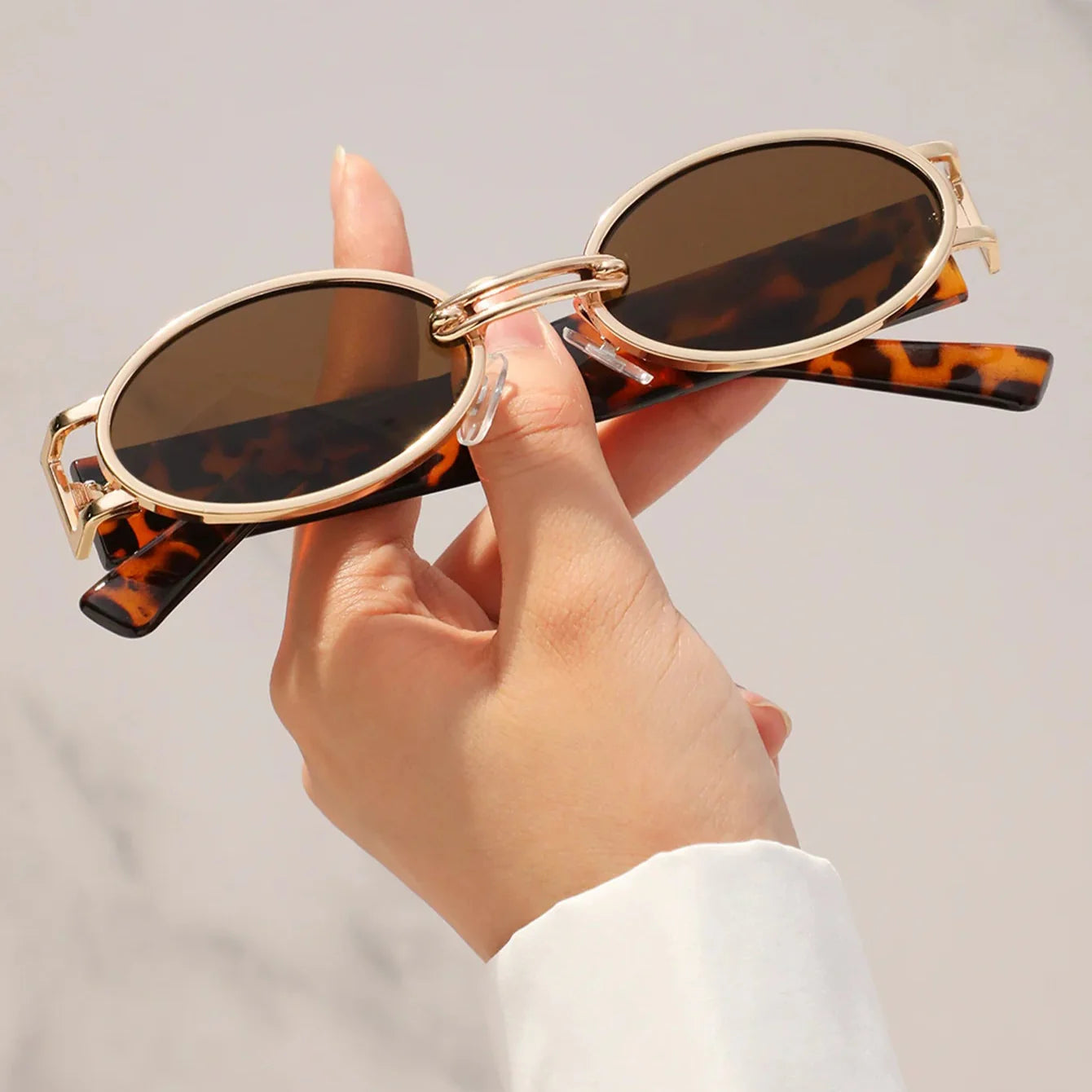 Stella – Owalne okulary przeciwsłoneczne