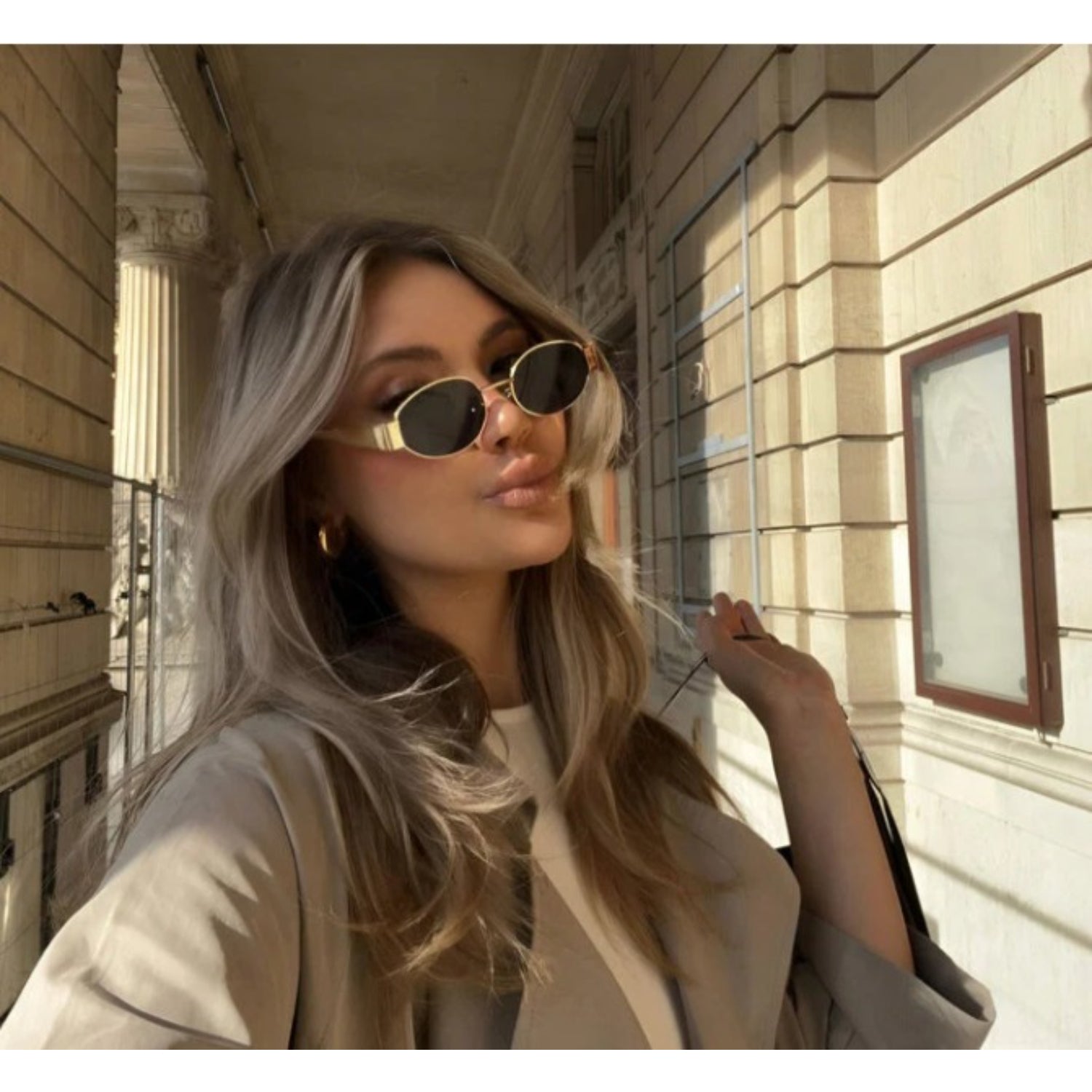 Modne okulary przeciwsłoneczne z owalnymi szkłami 🕶️