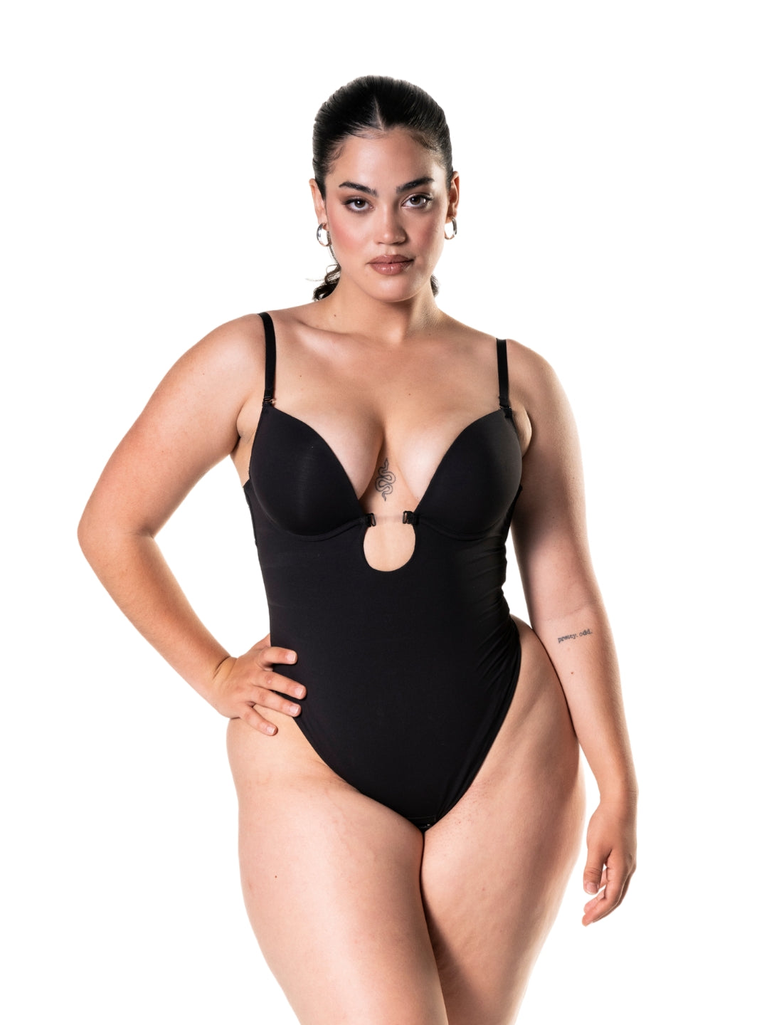 Natalia Modelujące body string z głębokim dekoltem