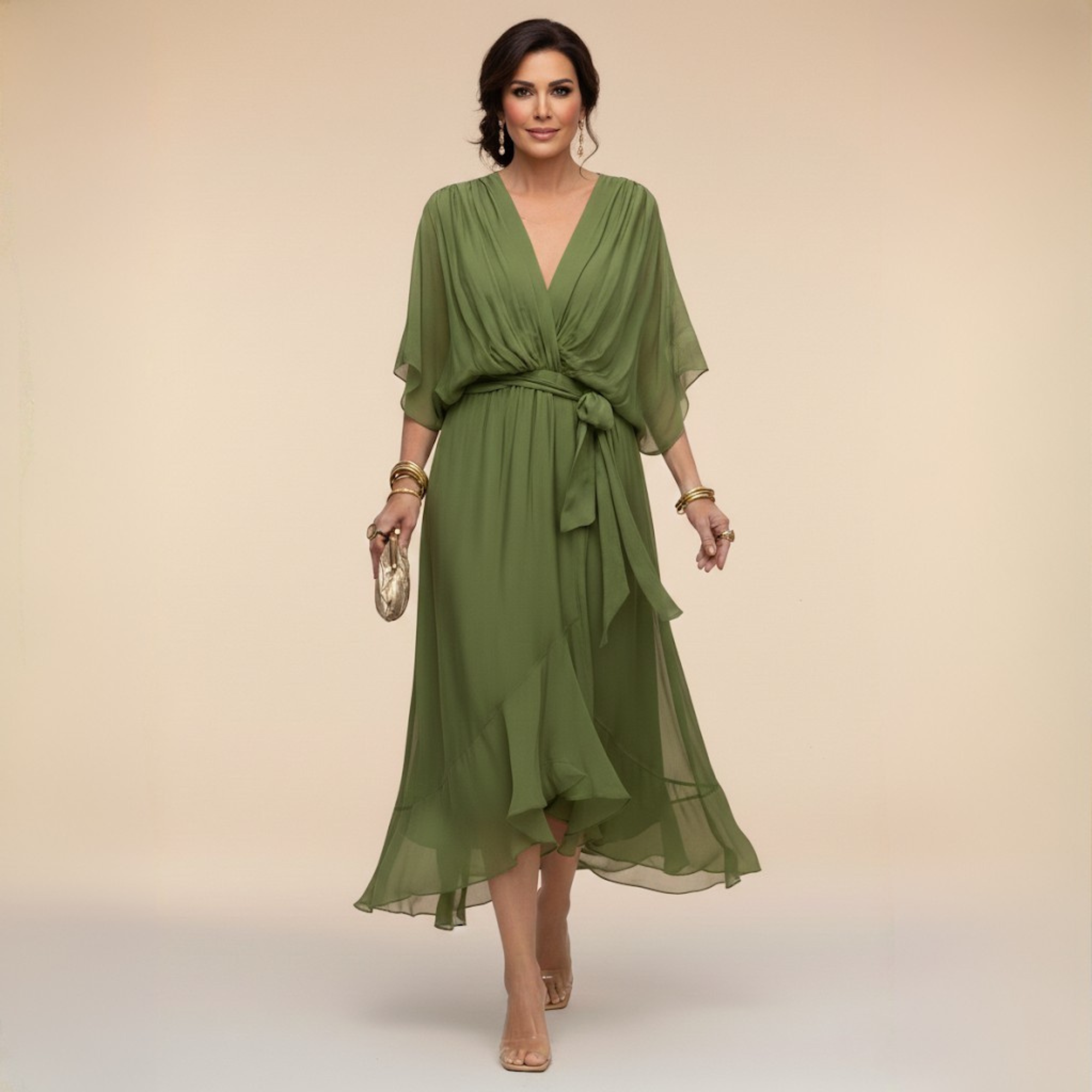 Monika – Elegancka Szyfonowa Sukienka z Dekoltem w Serek