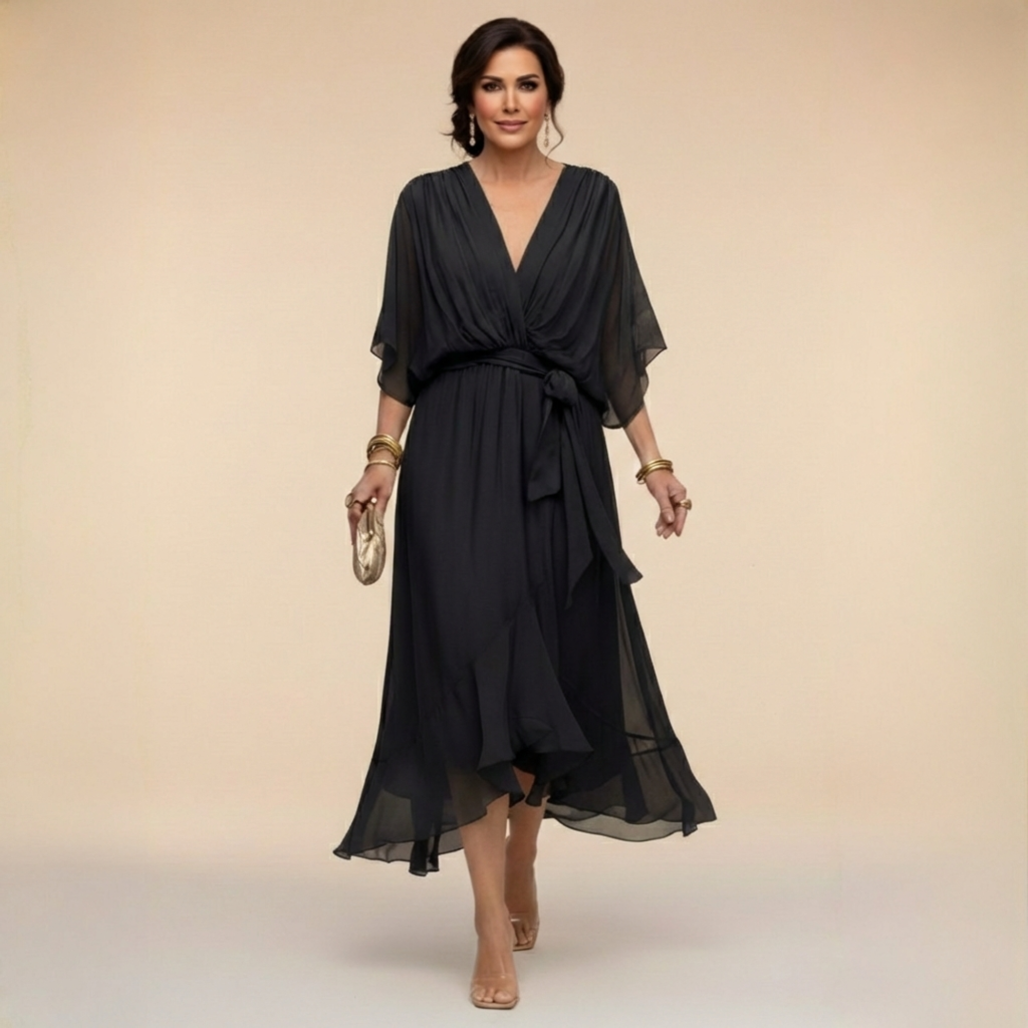 Monika – Elegancka Szyfonowa Sukienka z Dekoltem w Serek